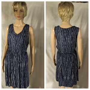 Lucky Brand v neck elastic waist sundress sz L navy white